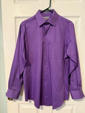 Van Heusen Purple Long-Sleeve Dress Shirt